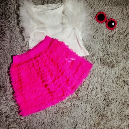 FALDA Y BLUSA ROSADA Y BLANCA#7